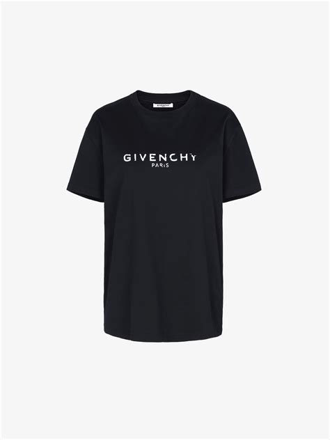 vintage givenchy t shirt.